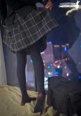 情迷六月花在线观看_超清电影全集观看