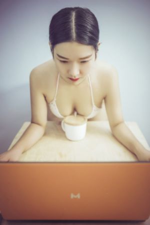天堂在线资源中文_1080P韩国电影在线观看