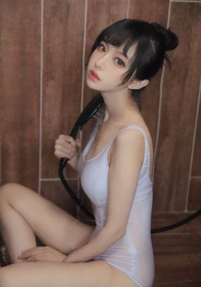 国产嫩草在线_超清电影在线观看