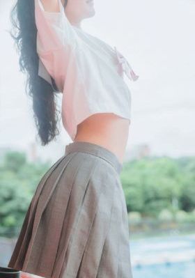 美丽小蜜蜂9_手机MP4字幕高清版在线播放